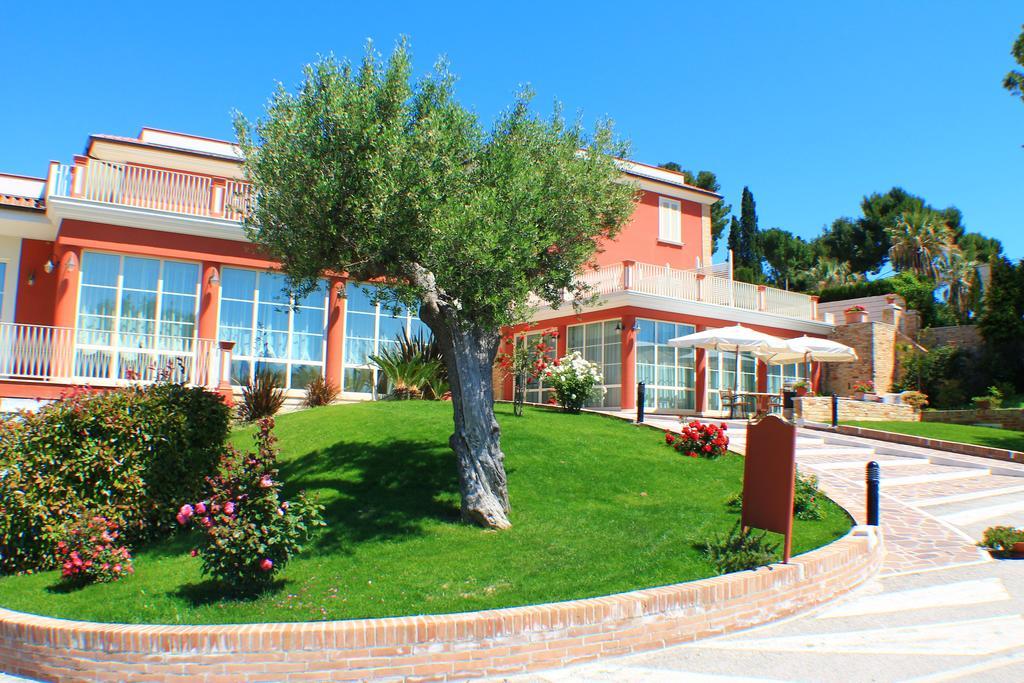Il Parco Sul Mare Resort & Spa Tortoreto Exterior foto